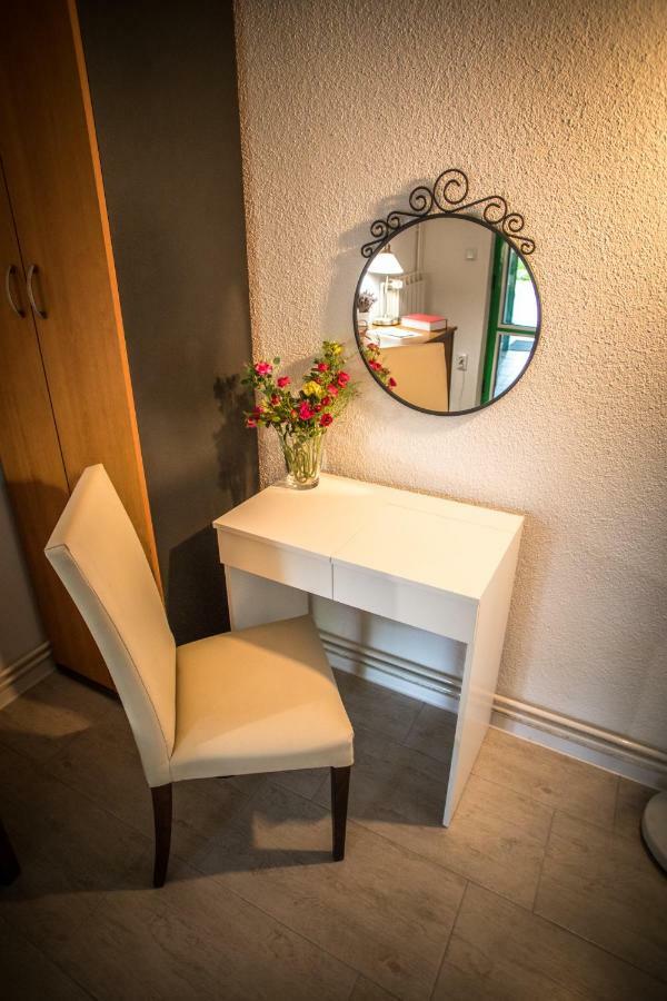 Apartman Magnolia Ivanic-Grad Exterior photo