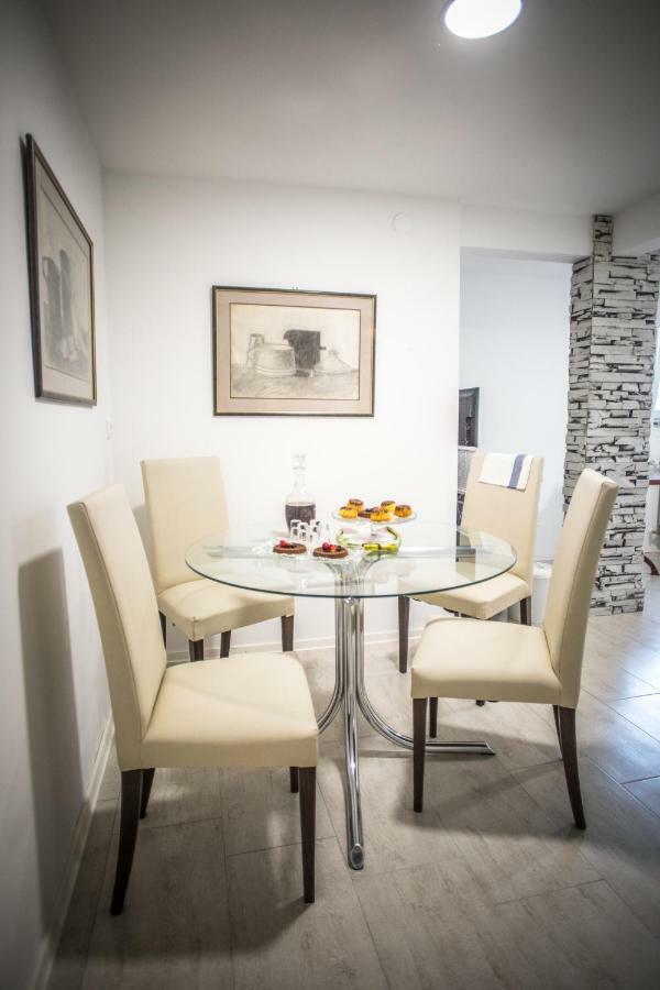 Apartman Magnolia Ivanic-Grad Exterior photo